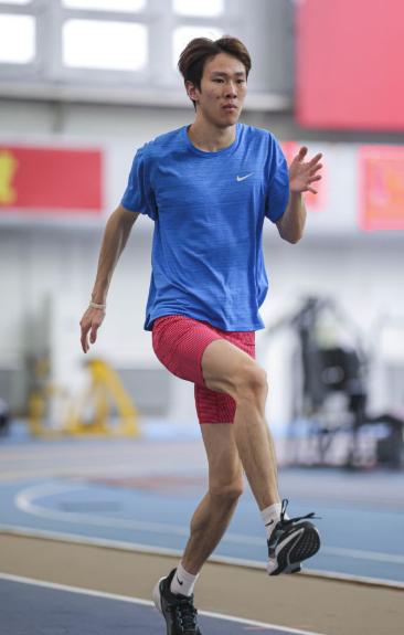 体验凯发k8的真人娱乐乐趣